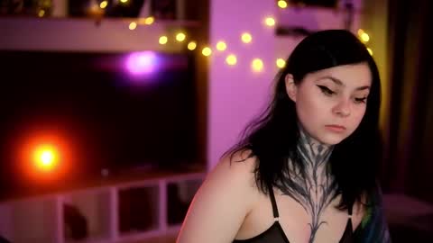 acid_pie online show from 17, 2, 2025