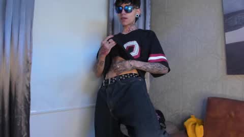 Acid Milo online show from 14, 12, 2024