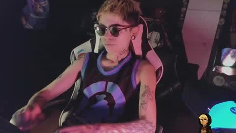 Acid Milo online show from 15, 6, 2026
