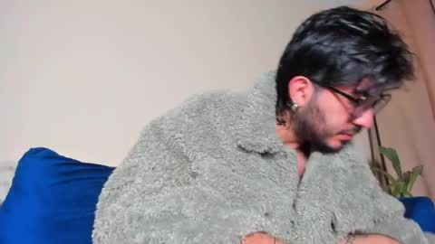 Snapshot of ackerman_eren_ chatting on 10, 1, 2025 R. online show from 10, 1, 2025