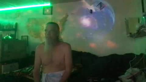 Snapshot of acousticcanyon chatting on 17, 12, 2025 TittyBopBeatrice online show from 17, 12, 2025