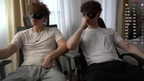 Adam online show from 25, 3, 2026