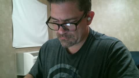 adam91720 online show from 19, 12, 2024