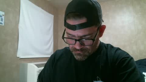 adam91720 online show from 31, 12, 2024