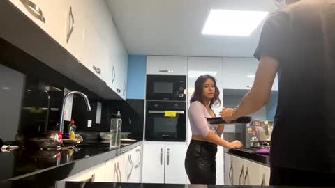 adam and abby online show from 27, 12, 2024