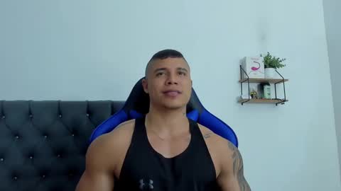 adam boss online show from 15, 11, 2025