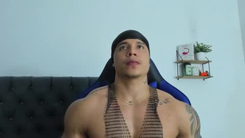 adam boss online show from 19, 3, 2026