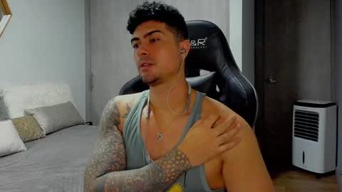 adam clarke online show from 18, 1, 2025