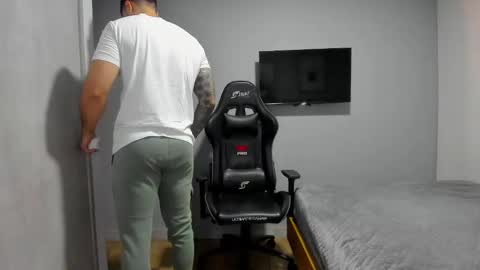 adam clarke online show from 26, 2, 2025