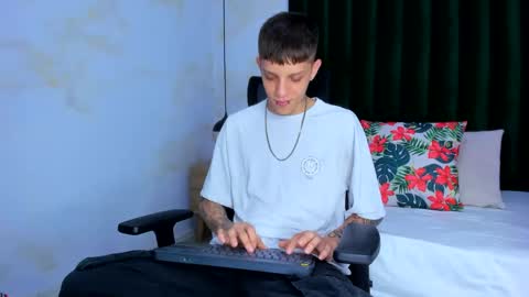 Adam online show from 5, 2, 2025