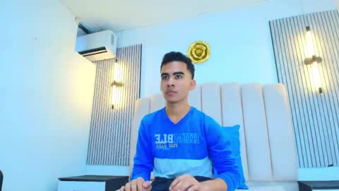 Adam online show from 19, 5, 2026