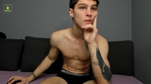 Adam online show from 5, 12, 2025