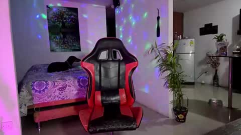 Adam Valencia online show from 3, 2, 2026