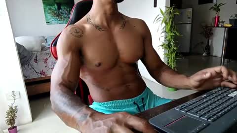 Adam Valencia online show from 9, 4, 2026