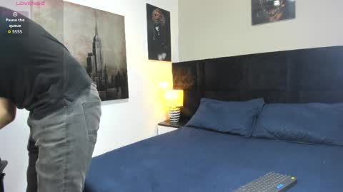 adam_walker_1 online show from 31, 3, 2026