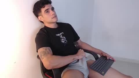 Snapshot of adama_soa chatting on 6, 10, 2025 Hello guys excuse my absence I will be absent for several days for health reasons I hope you understand thank you very much. online show from 6, 10, 2025