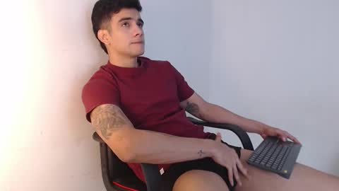 Snapshot of adama_soa chatting on 3, 11, 2025 Hello guys excuse my absence I will be absent for several days for health reasons I hope you understand thank you very much. online show from 3, 11, 2025