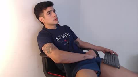 Snapshot of adama_soa chatting on 4, 11, 2025 Hello guys excuse my absence I will be absent for several days for health reasons I hope you understand thank you very much. online show from 4, 11, 2025