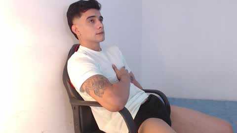 Snapshot of adama_soa chatting on 20, 11, 2025 Hello guys excuse my absence I will be absent for several days for health reasons I hope you understand thank you very much. online show from 20, 11, 2025