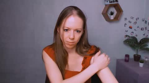 adamais_ online show from 8, 10, 2025