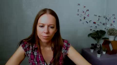adamais_ online show from 5, 7, 2026