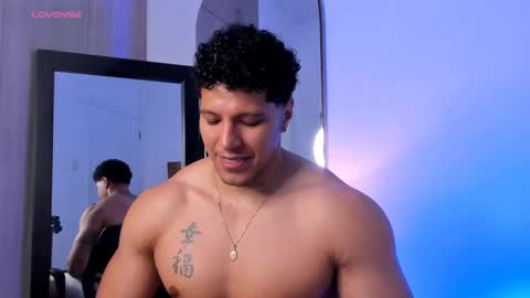 adambrocs1 online show from 14, 2, 2026