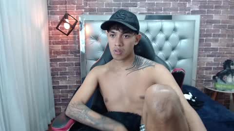 Adam online show from 27, 2, 2025