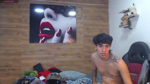 Adam online show from 9, 4, 2026