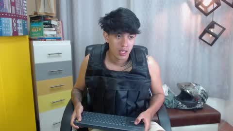 Snapshot of adamcoox chatting on 7, 5, 2026 Adam online show from 7, 5, 2026