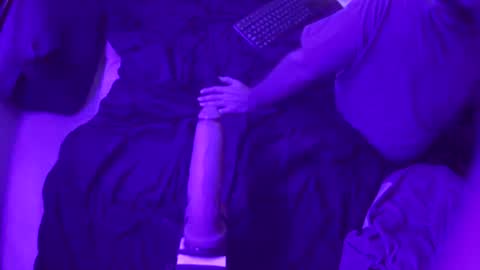 adamineve online show from 6, 3, 2025