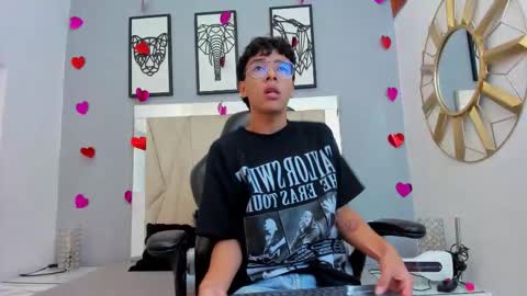 Adams Bobby online show from 28, 2, 2026