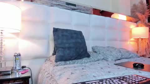 Snapshot of adamtatts chatting on 2, 11, 2025 Adam online show from 2, 11, 2025