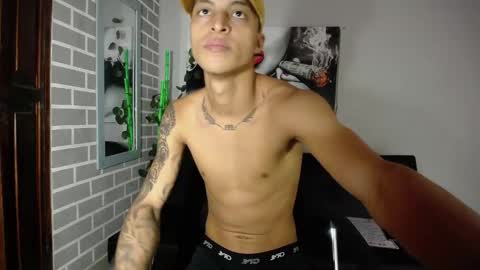 adan_connor online show from 19, 12, 2025