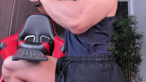 Adan Sin online show from 4, 2, 2026