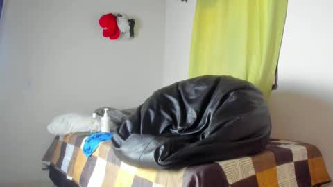   online show from 20, 12, 2025