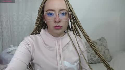 Snapshot of adaraah_ chatting on 15, 12, 2025 adaraah online show from 15, 12, 2025