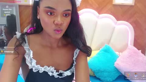 adarose_ online show from 7, 5, 2026
