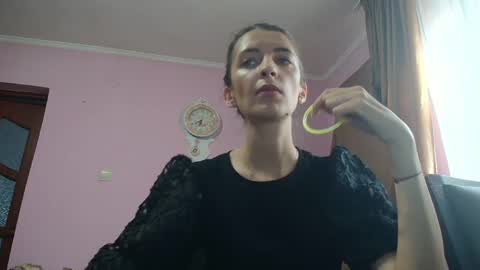 Snapshot of addicted_to_you1 chatting on 28, 5, 2026 addicted_to_you1 online show from 28, 5, 2026