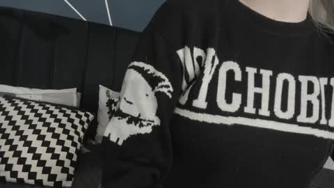 Ade  online show from 30, 1, 2025