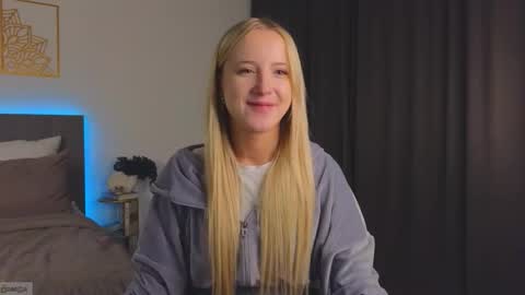 Snapshot of adele_armas chatting on 21, 10, 2025 Adele online show from 21, 10, 2025