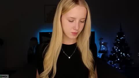 Snapshot of adele_armas chatting on 21, 12, 2025 Adele online show from 21, 12, 2025