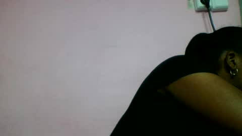 Snapshot of adelealy chatting on 8, 7, 2026 adelealy online show from 8, 7, 2026