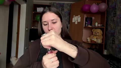 Poly online show from 18, 3, 2026