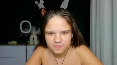 Snapshot of adelecruzz chatting on 10, 7, 2026 adelecruzz online show from 10, 7, 2026