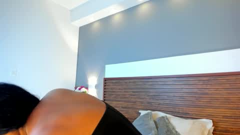 Snapshot of adelehottman chatting on 1, 10, 2025 Adele online show from 1, 10, 2025