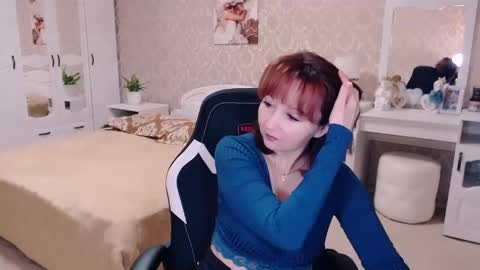 Snapshot of adelemoran chatting on 1, 3, 2025 AdeleMoran online show from 1, 3, 2025