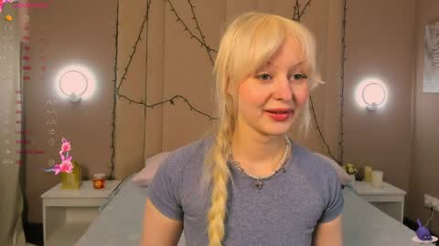 adelesilvy online show from 4, 4, 2026