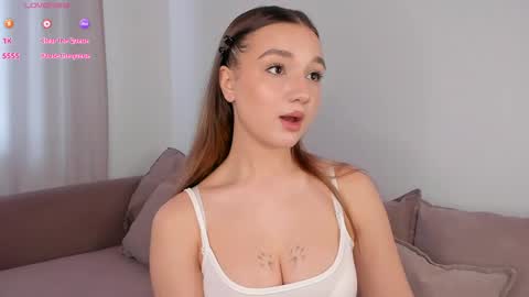 adelexx_zll online show from 4, 4, 2026