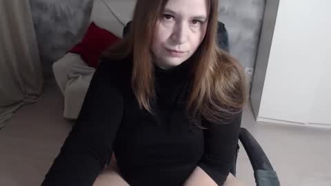 adelinalawson online show from 12, 11, 2025