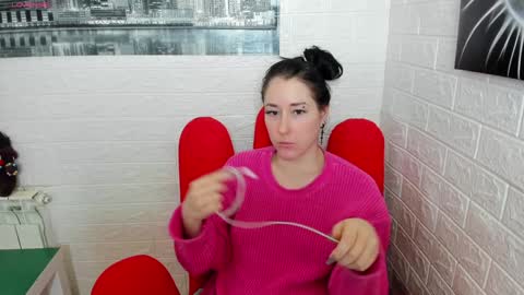 Adel online show from 12, 1, 2025